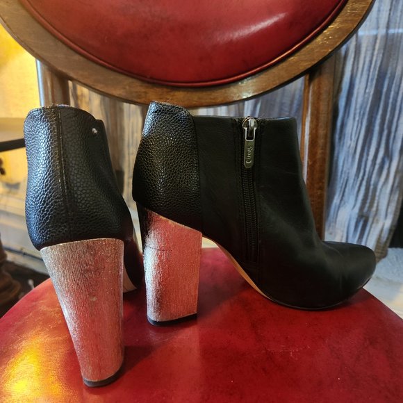 Sam Edelman Black Booties with Gold Heel - Picture 1 of 5